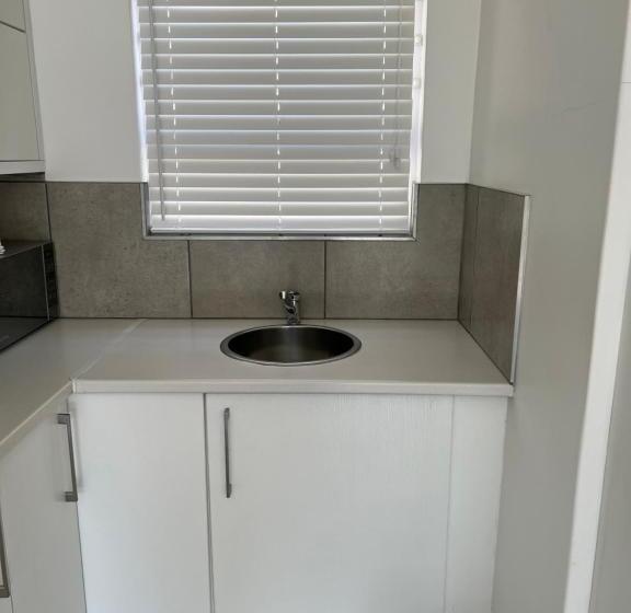 کابین, Pine Park Garden Cottages