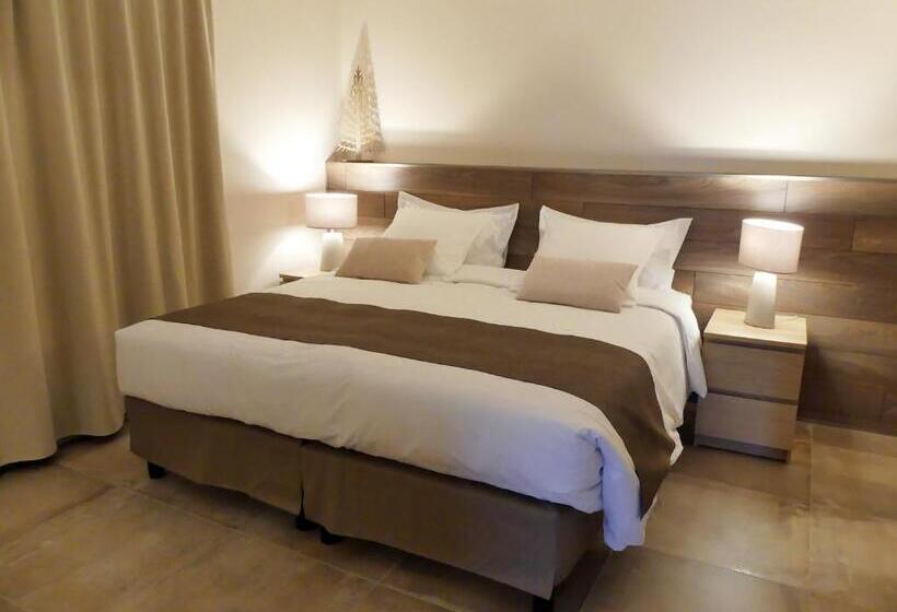 スタンダードルーム, Les Ambaciales