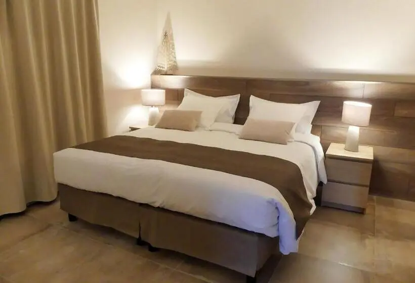 اتاق استاندارد, Les Ambaciales