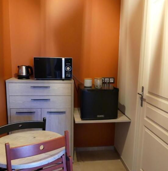 スタンダードルーム, Les Ambaciales