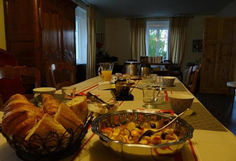 デラックスルーム, Les Tilleuls Chambres D Hôtes La Rochefoucauld