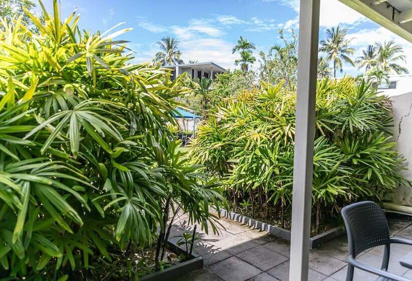 ガーデンビューの２ベッドルームアパート, Beachfront Terraces With Onsite Reception & Check In