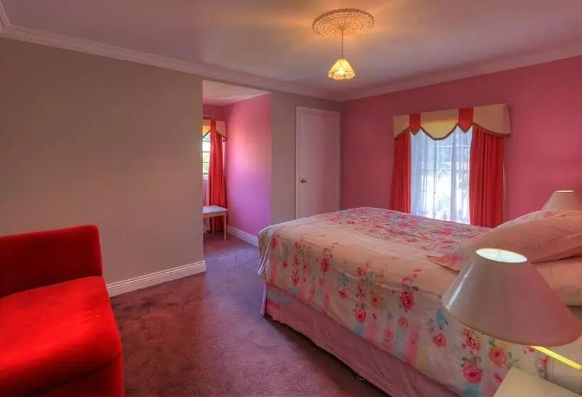 ３ベッドルームアパートメント, Hatchers Richmond Manor