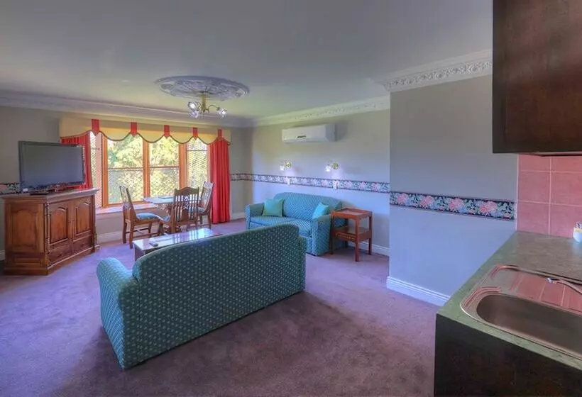 ３ベッドルームアパートメント, Hatchers Richmond Manor