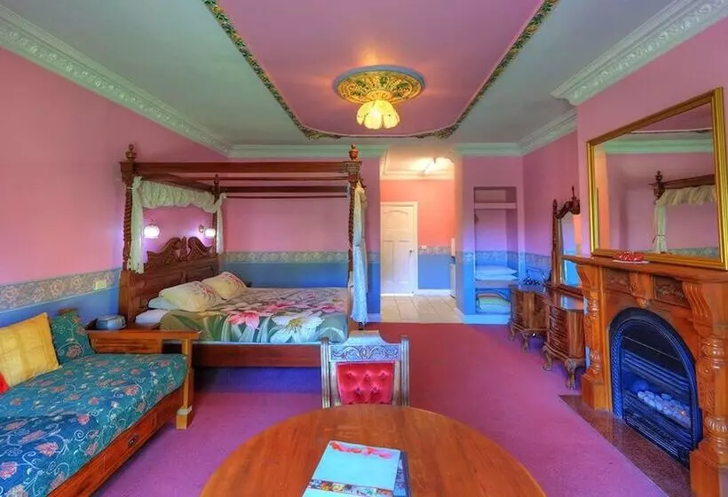 エクゼクティブスイート, Hatchers Richmond Manor