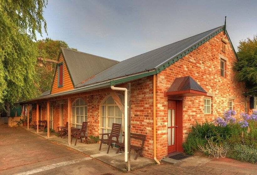 סוויטה, Hatchers Richmond Manor