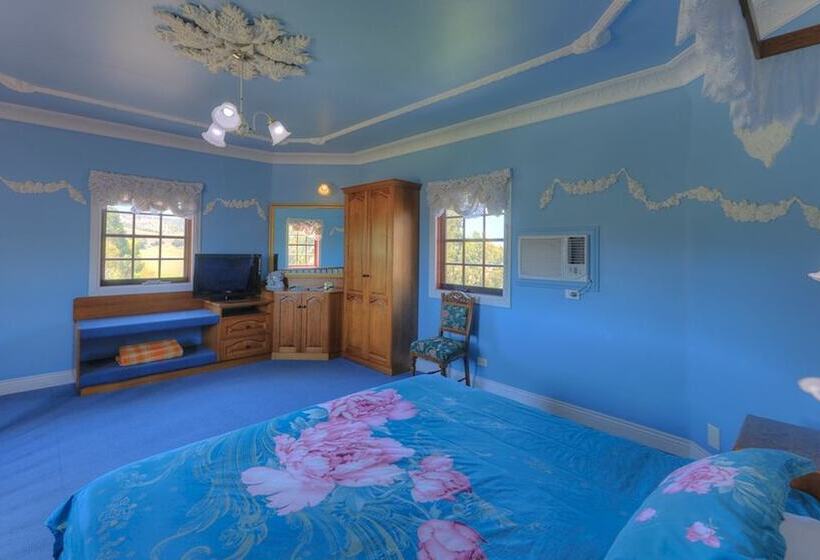 סוויטה, Hatchers Richmond Manor