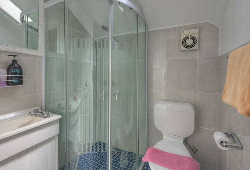 חדר סטנדרט, Hatchers Richmond Manor