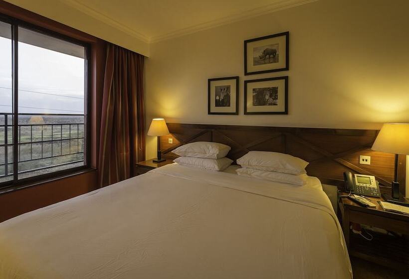 Pokój Club, Ole Sereni