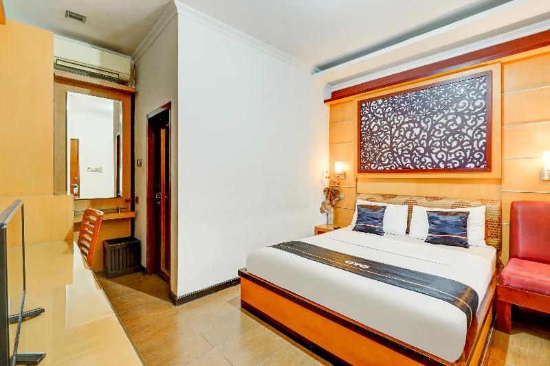 Номер Стандарт, Adya Nalendra Boutique