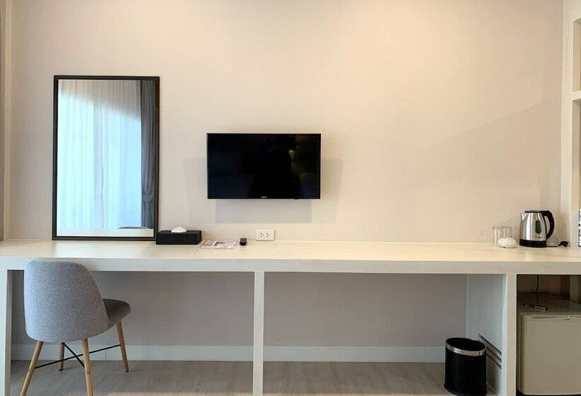 디럭스 룸, Amata Patong