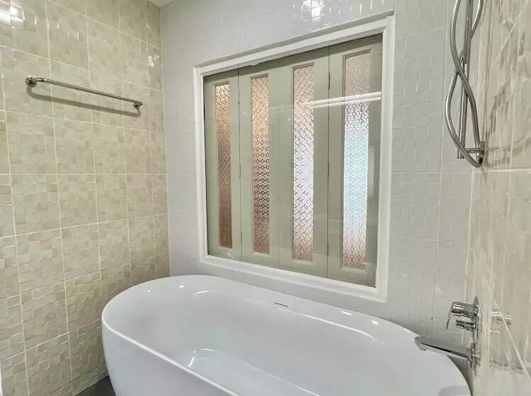 اتاق استاندارد, Amata Patong