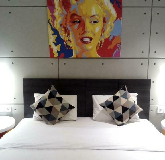 수피리어 룸, Cemerlang