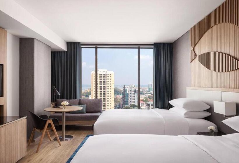 غرفة ديلوكس, Courtyard By Marriott Phnom Penh
