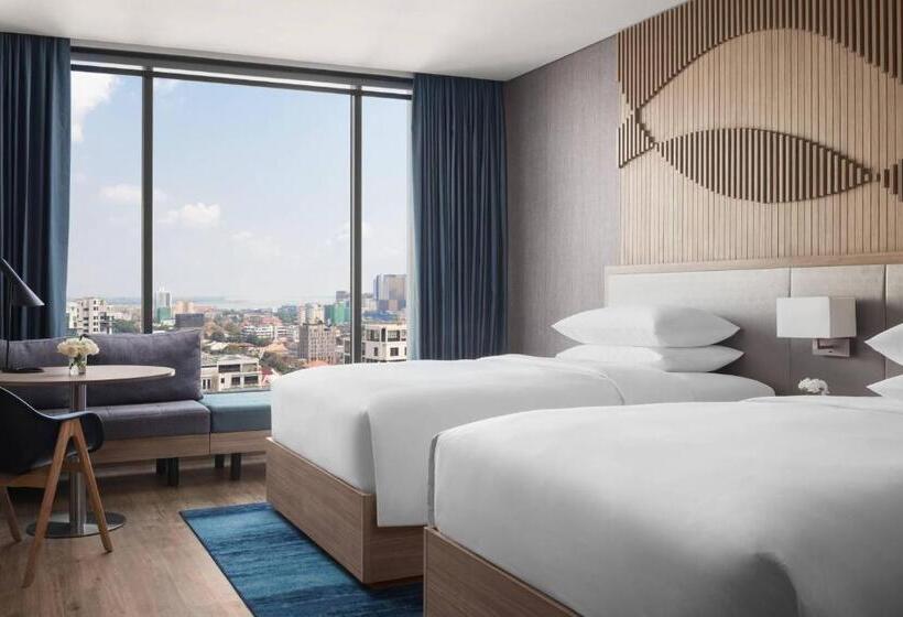デラックスルーム, Courtyard By Marriott Phnom Penh