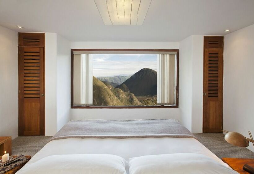 可观山景的豪华套房, El Crater