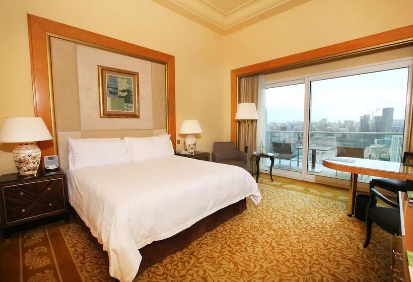 סוויטה, Four Seasons Hotel Beirut