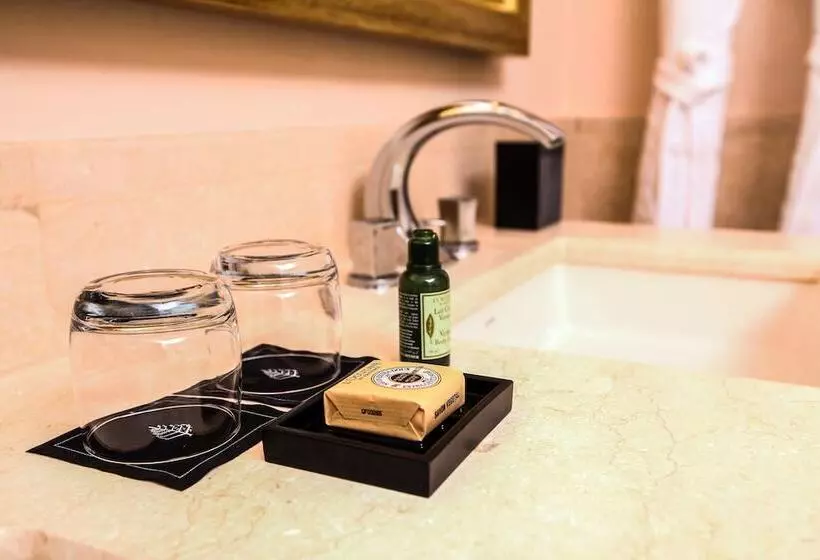 اتاق پرمیوم, Four Seasons Hotel Beirut