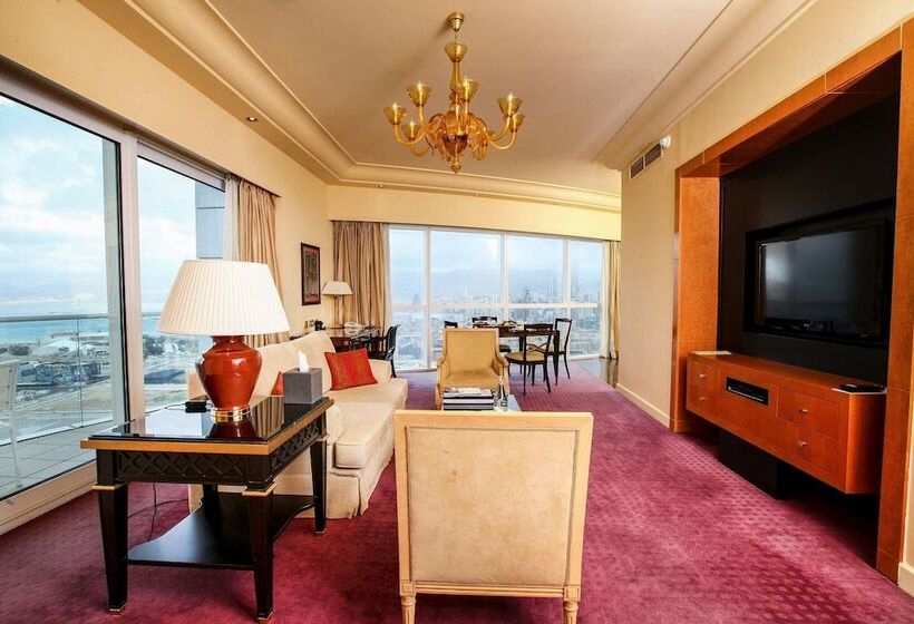 סוויטה, Four Seasons Hotel Beirut