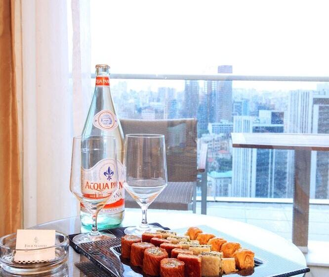 סוויטה, Four Seasons Hotel Beirut