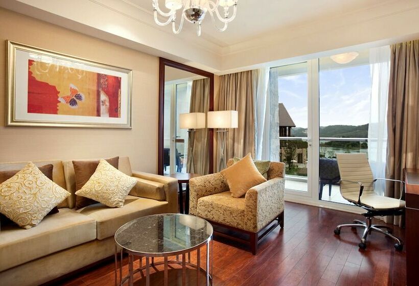 סוויטה דלוקס, Hilton Hangzhou Qiandao Lake Resort