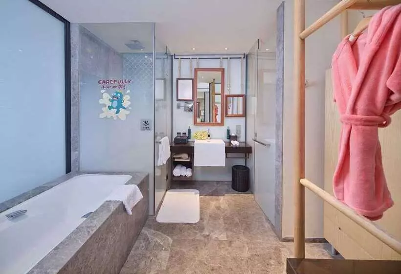 デラックススイート, Hilton Hangzhou Qiandao Lake Resort