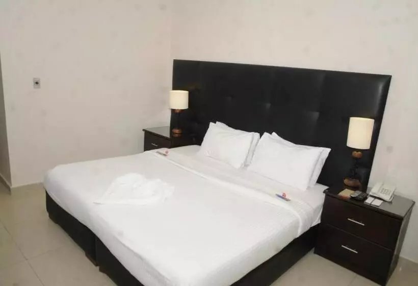 اتاق استاندارد با تخت بزرگ, La Maison