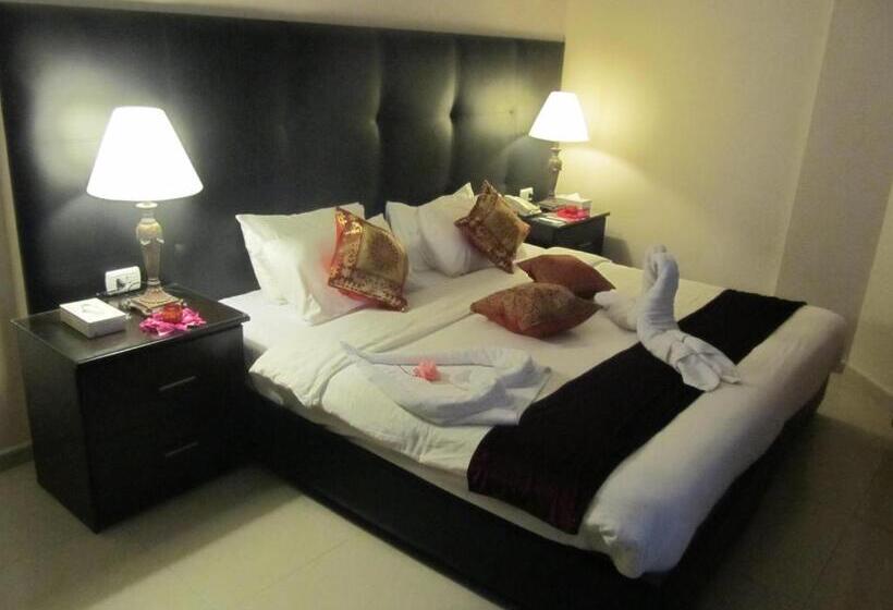 اتاق استاندارد با تخت بزرگ, La Maison