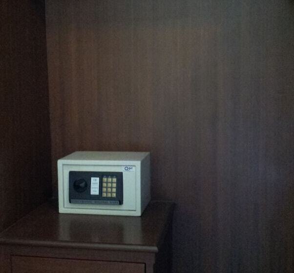 اتاق سوپریور, Sharaya Residence Patong