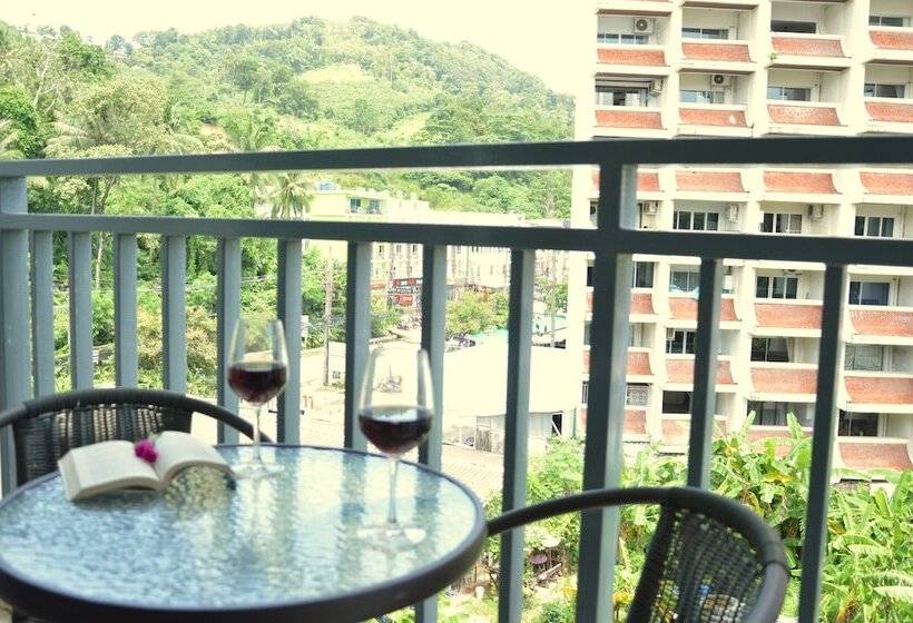 اتاق سوپریور, Sharaya Residence Patong