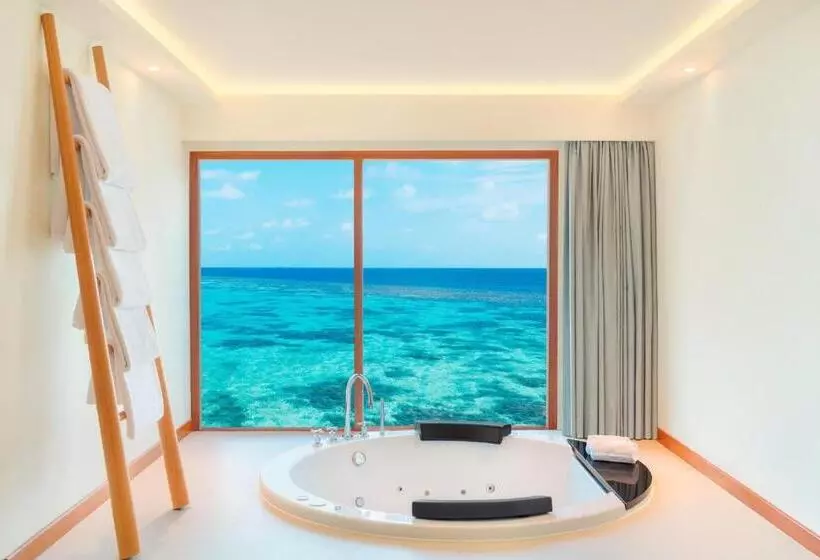 ویلای 2 خوابه, W Maldives