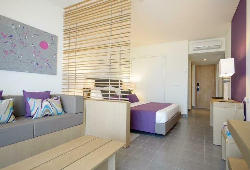 اتاق استاندارد, Oasis Salinas Sea