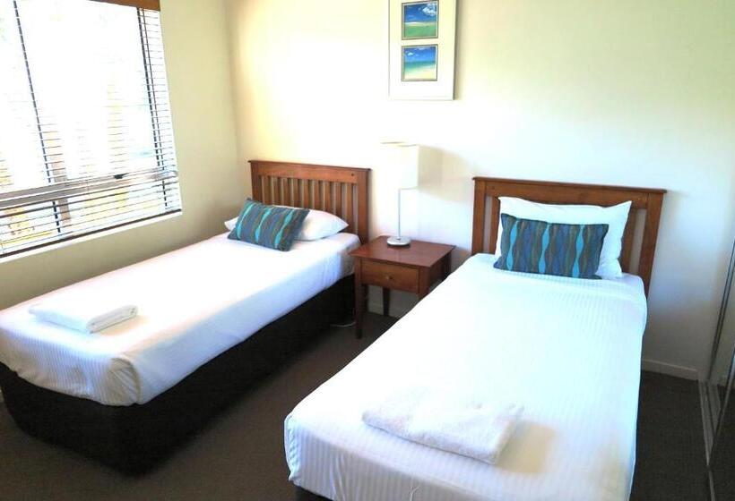 패밀리 아파트, Seachange Coolum Beach