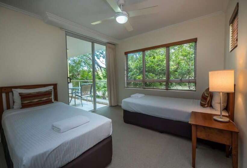 패밀리 아파트, Seachange Coolum Beach