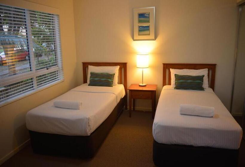 패밀리 아파트, Seachange Coolum Beach