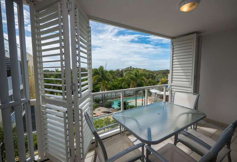 패밀리 아파트, Seachange Coolum Beach