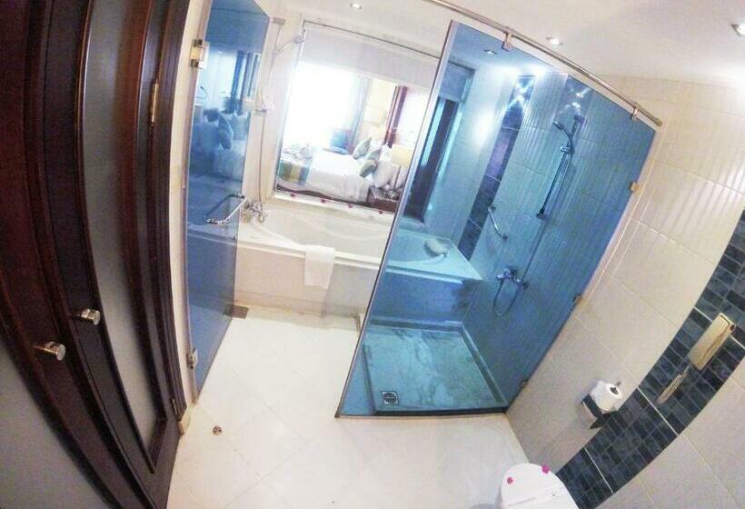 اتاق لوکس با چشم‌انداز دریا, Xperience Sea Breeze Resort