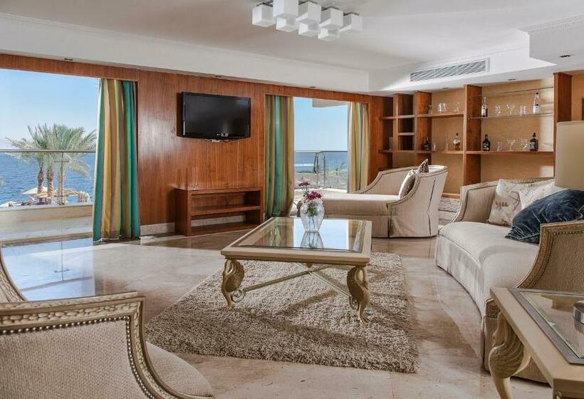 سوئیت پرزیدنت, Xperience Sea Breeze Resort