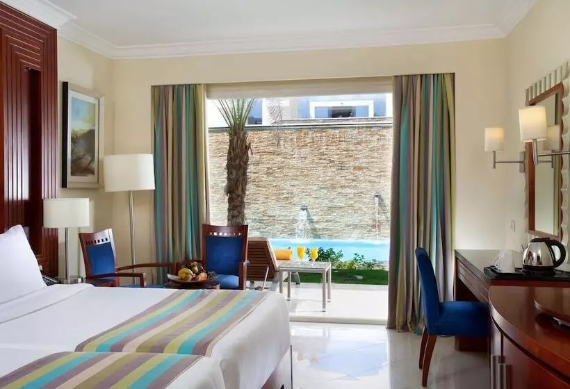 Standard swim-up room, Xperience Sea Breeze Resort