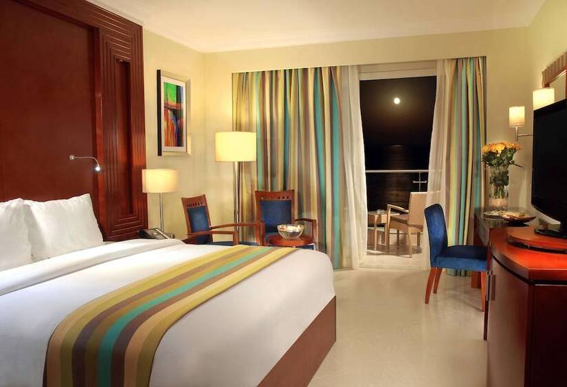 اتاق خانوادگی, Xperience Sea Breeze Resort