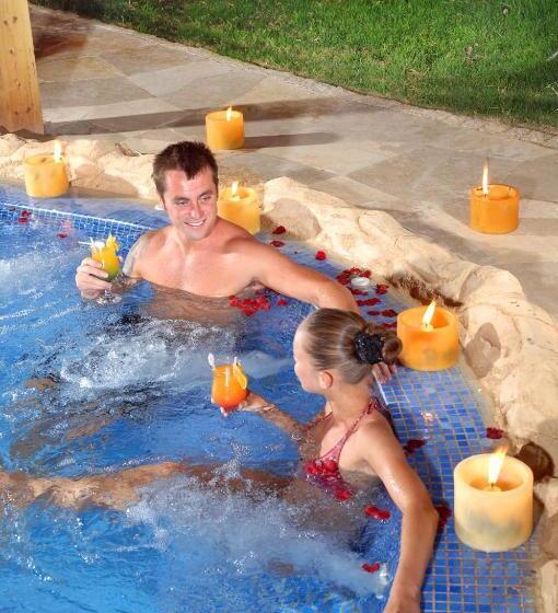 Standard swim-up room, Xperience Sea Breeze Resort