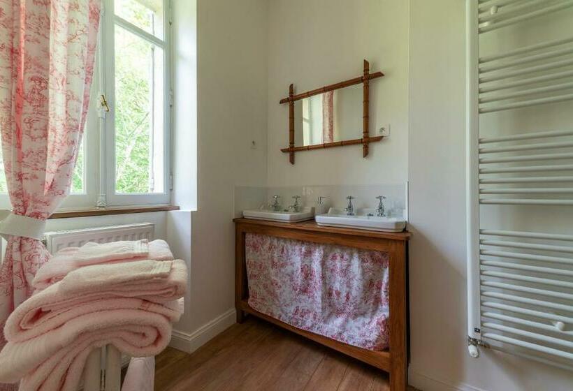 Люкс Повышенной Комфортности, Château Le Méjean