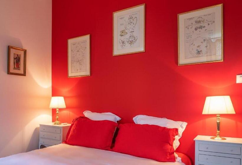 Полулюкс Вид на Сад, Château Le Méjean