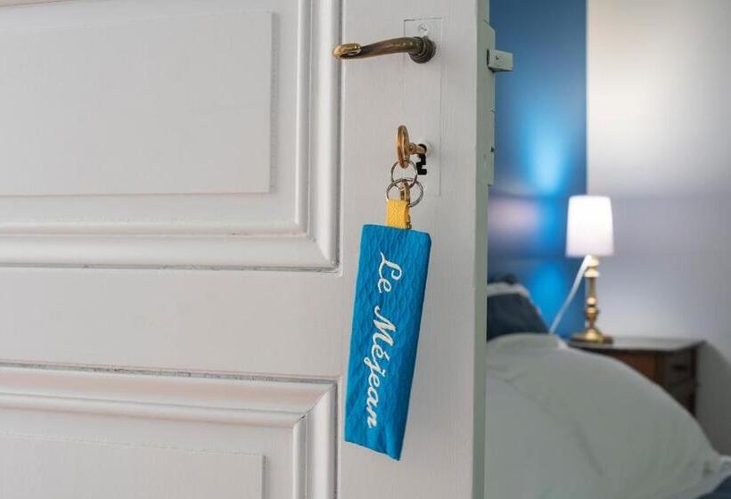 Люкс Повышенной Комфортности, Château Le Méjean