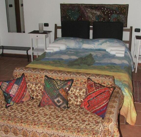 اتاق استاندارد با چشم‌انداز استخر, Casale Arcadia
