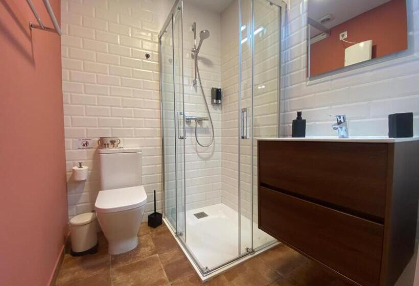 标准间, Escloper B&b