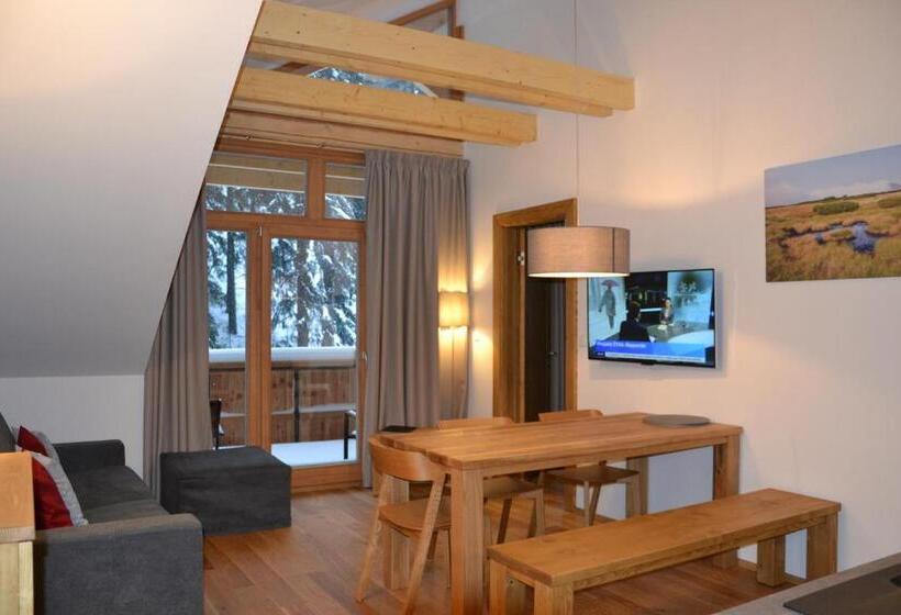 آپارتمان 2 خوابه, Residence Post