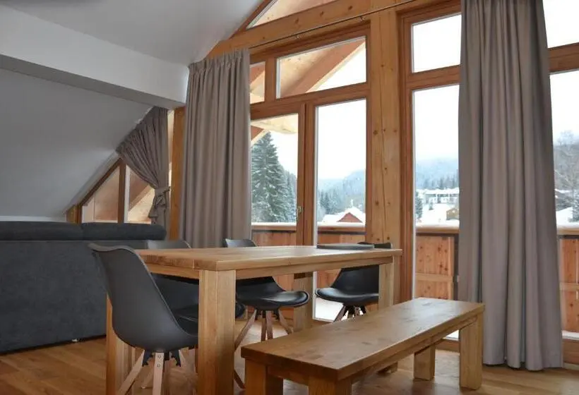 １ベッドルームのデラックスアパートメント, Residence Post