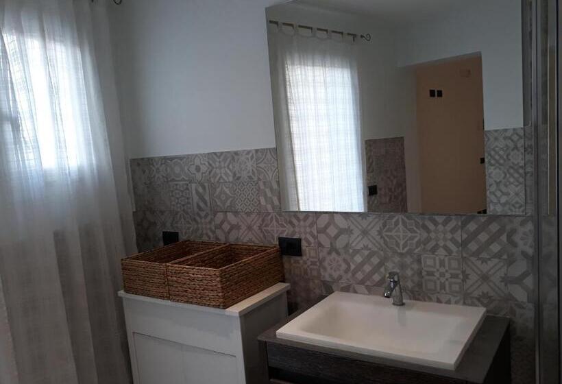 テラス付きスタンダードルーム, Via Pezza 100