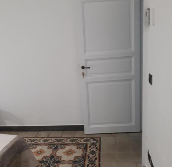 テラス付きスタンダードルーム, Via Pezza 100